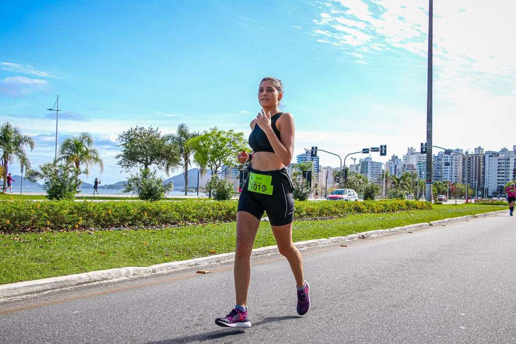 Correndo com Cacau Corazza